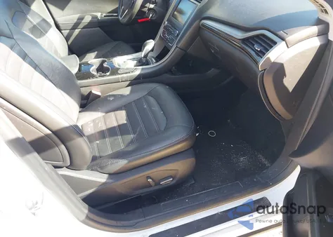 2016 Ford Fusion Se z USA, uszkodzony, nr VIN 3FA6P0HD8GR209516